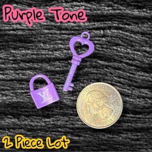 🆕 Listing - 2 Piece Set Purple Lock/Key Zipper Pull Charm